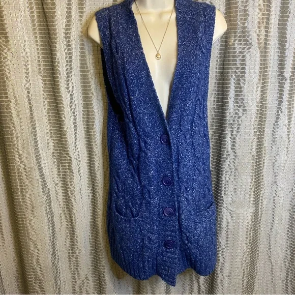 L.L. Bean Swift River Blue Cardigan Sweater Vest Medium - Picture 1 of 8